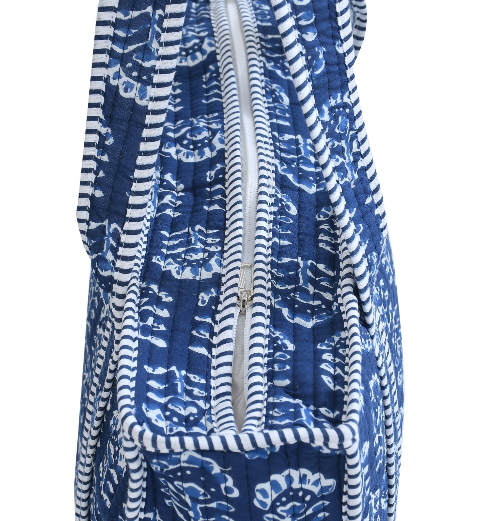 Amoha Decor Quilted Cotton Tote Bag for Women – Blue Safari Print Laptop Handbag - Amoha Decor