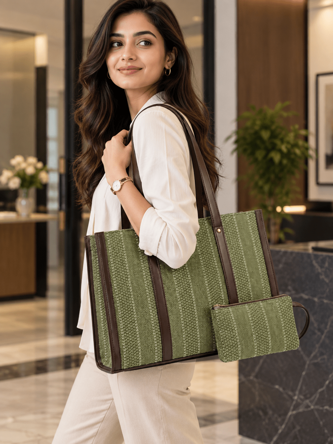 Laptop Handbag with Padded Laptop Compartment, External Phone Pouch & Back Zip - Amoha Decor