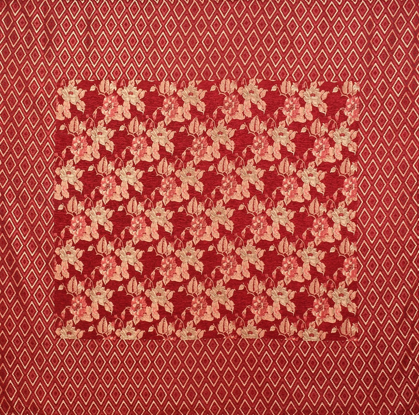 Maroon Chenille Bedsheet – Soft, Luxurious & Durable Bedding for All Beds - Homeluv